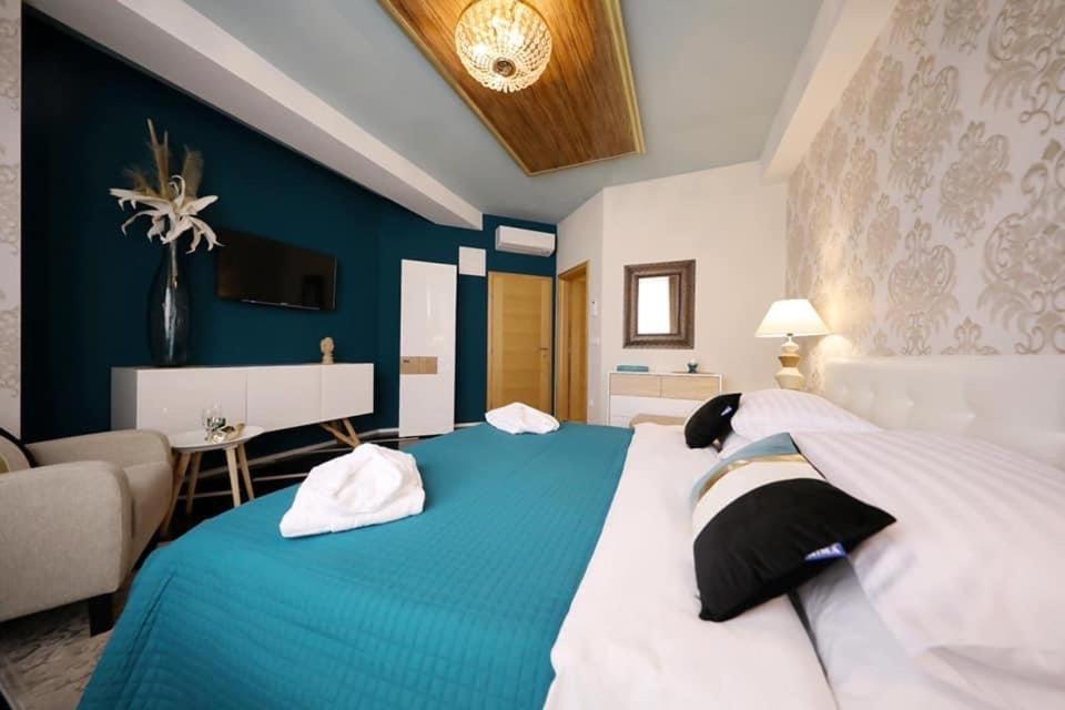 Residence Antiqua Rooms ビビニェ エクステリア 写真