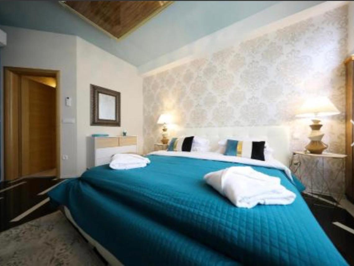 Residence Antiqua Rooms ビビニェ エクステリア 写真