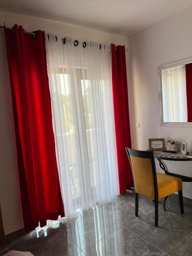 Residence Antiqua Rooms ビビニェ エクステリア 写真