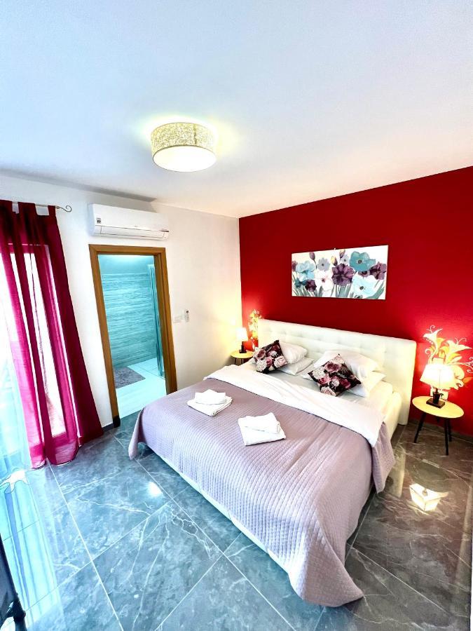 Residence Antiqua Rooms ビビニェ エクステリア 写真